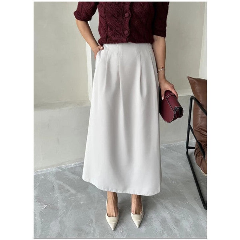 Stone Yoda Pleated Long Skirt