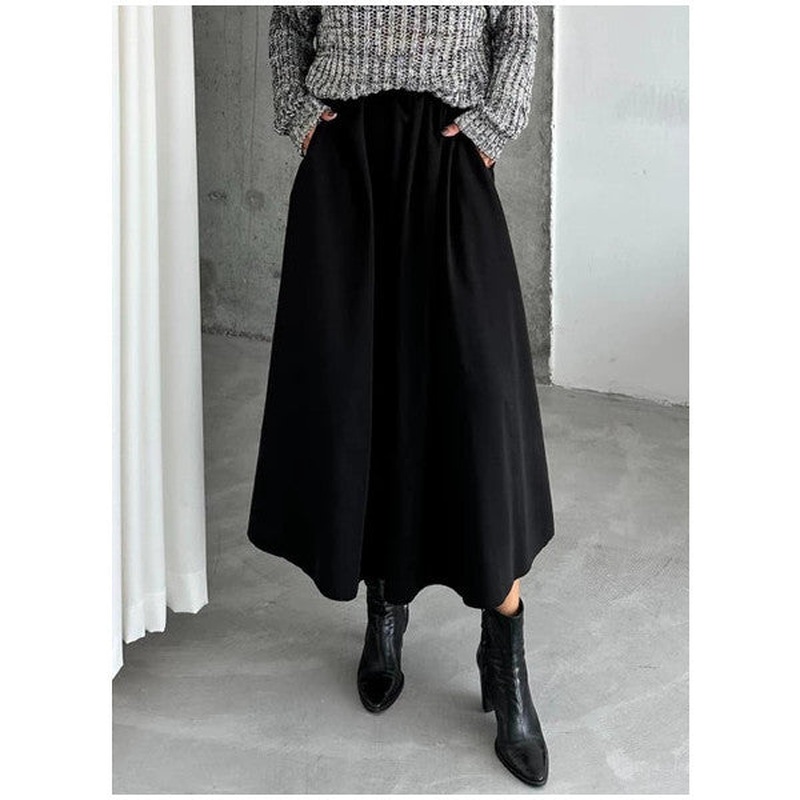 Black Lola Zippered Long Skirt
