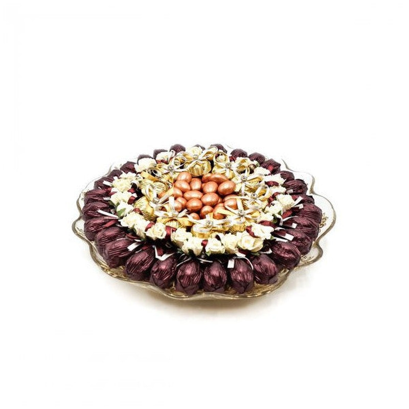 Gilded Decorated Chocolate Engagement Tray n Glass Tray 1000 Gr