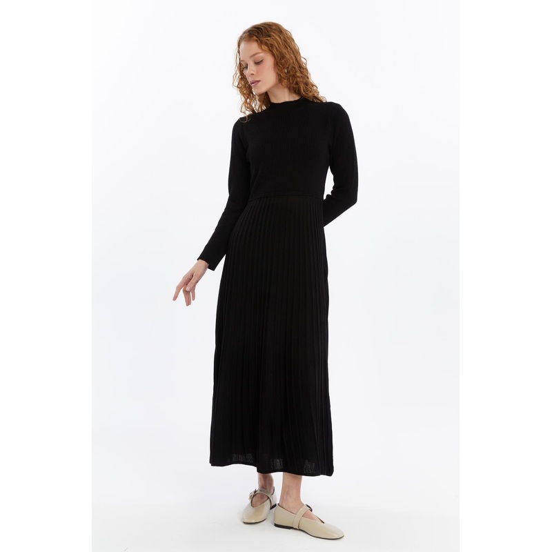 25004 Women's Pleated Skirt, Corduroy, Thin Seasonal Cold Yarn Knitwear Dress, Black