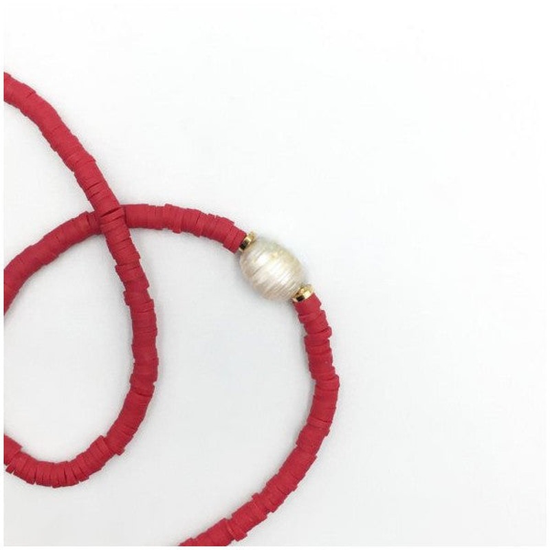 Bead Necklace With Pearls