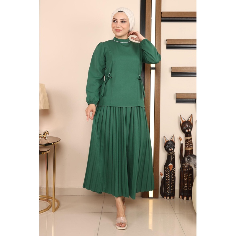 Pleated Skirt Suit Emerald 19134