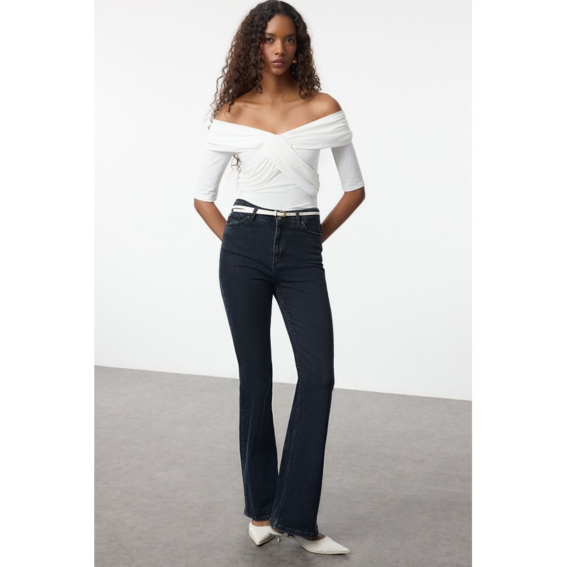 Women's Ecru Straight Three Quarter Sleeve Fitted Blouse