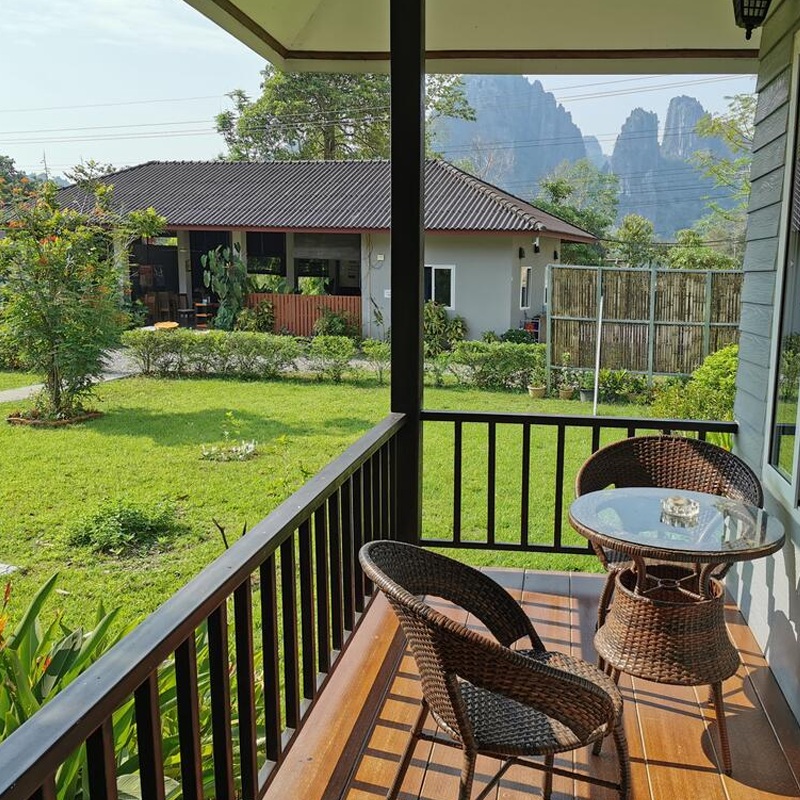 Bearliner Bungalow in Vang Vang