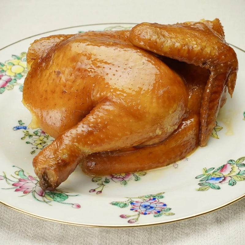 BLUEDROP Tea-Smoked Chicken (Half) with Sweet Soy Sauce  (0.5pc)