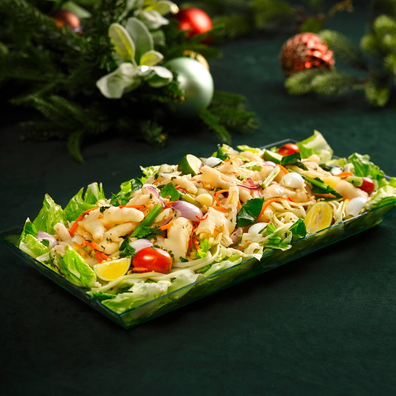 A04 Thai-Style Spicy Chicken Claws with Green Papaya Salad  (1pc)