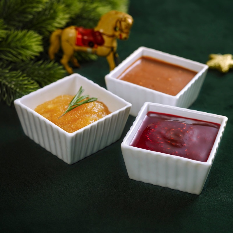 Z03 Sauce Combo (Cranberry Sauce, Gravy, Apple Sauce)  (1pc)
