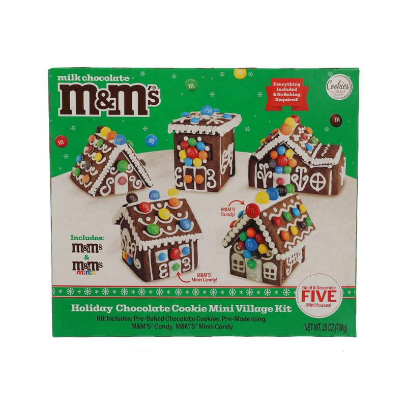 COOKIES UNITED M&M's Holiday Chocolate Village Kit  (708g)
